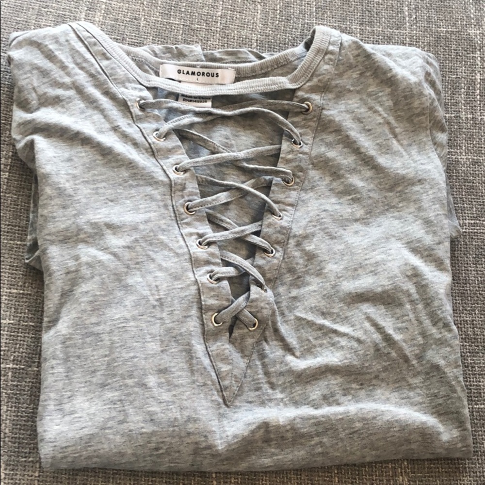 Glamorous size L criss cross tie neck T-shirt